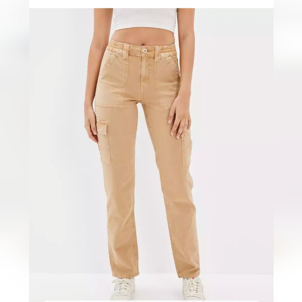 American eagle cargo pants in army green (spring 2023 edition)